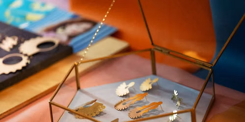 The Burrell Collection | Tea Green Winter Market