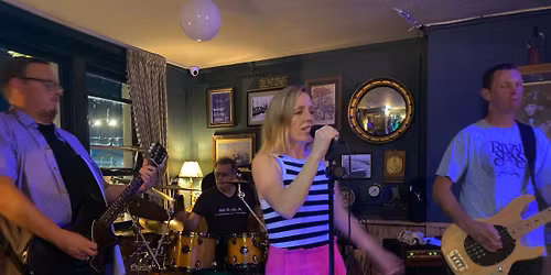 Distraction at The Lord Nelson, Poole Quay