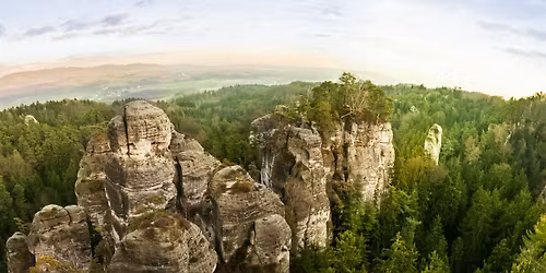 Kelion\u0117 \u012f \u010cekij\u0105,Vokietij\u0105 ir Lenkij\u0105: Bohemijos ir Saksonijos \u0160veicarijos gamta ir Kioning\u0161teino tv