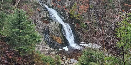 Rando point de vue sur le ch\u00e2teau de Reinhardstein et la cascade du Bayehon. Inscrits : 8\/12