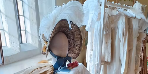 Presentation: Ladies of Leisure by History Wardrobe