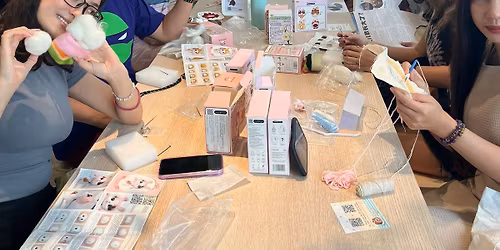 Cosy crafting at Cosy Society