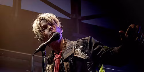 David Bowie performed LIVE by Absolute Bowie