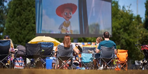 Big Screen Woodside
