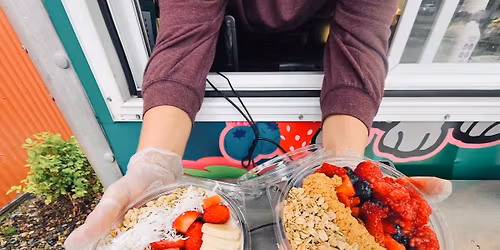 Fruity Bowls @ Alexandria Memorial Day Parade 