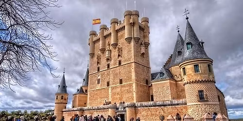 Viagem Astorga \/ Seg\u00f3via \/ \u00c1vila \/ Burgos - P\u00e1scoa 4 Dias