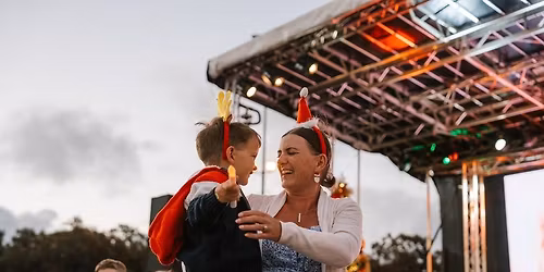 Mandurah Christmas Music Stage