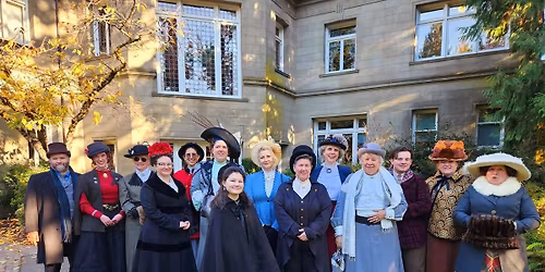 Pittock Mansion Holiday Tour