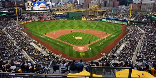 Parking Pittsburgh Pirates at St. Louis Cardinals