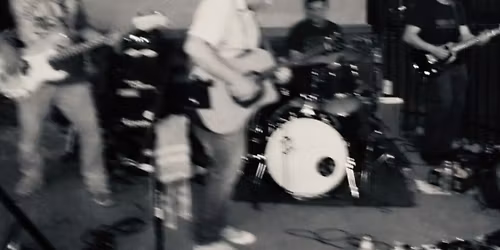 Plus 3 @ III Guys Edwardsville 