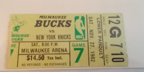 New York Knicks at Milwaukee Bucks at Fiserv Forum
