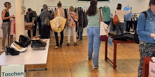 Walk-in Closet Kleidertausch Zug