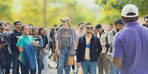 Campus Tour for New International Students