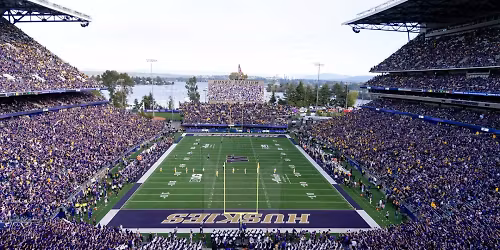 Parking Washington Huskies at Maryland Terrapins Mens Soccer