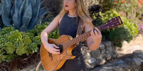 Jacqueline Burns Live @ Blueprint New American Bar & Grill!