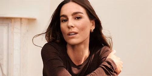 Laura Mercier: The Soft Sculpt Masterclass