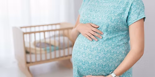 BETELT K\u00e9sz\u00fclj\u00fcnk egy\u00fctt! \u2013 Szoptat\u00e1si felk\u00e9sz\u00edt\u0151 tanfolyam v\u00e1rand\u00f3s kismam\u00e1knak (2025\/2)