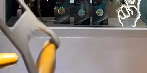 P\u00f6rk\u00f6l\u0151l\u00e1togat\u00e1s k\u00e1v\u00e9k\u00f3stol\u00f3val 12.20. 9:00