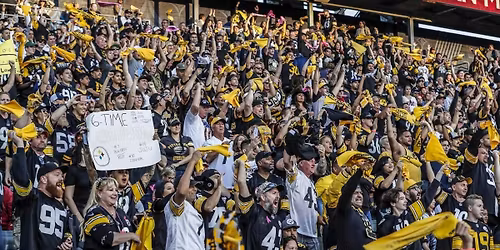 Parking Pittsburgh Steelers at Los Angeles Chargers