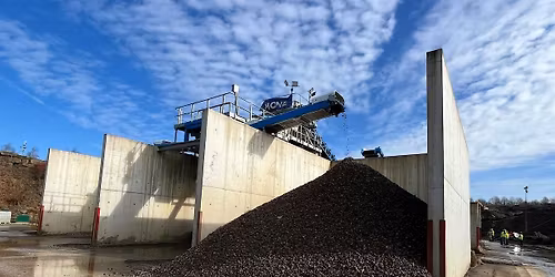 Material Response: shaping sustainable practices from clay and waste