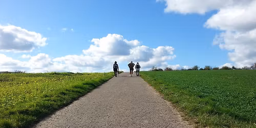 \ud83d\udeb6\u200d\u2640\ufe0fJakomini Schritt f\u00fcr Schritt