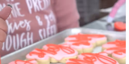 Mommy + Me Cookie Decorating