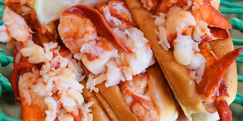 Cousins Maine Lobster at Navigation Brewing Company