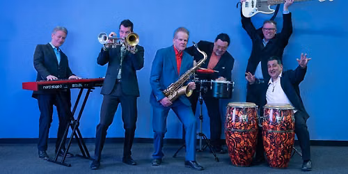 TUMBAO BRAVO @ Ro Cham Beau 