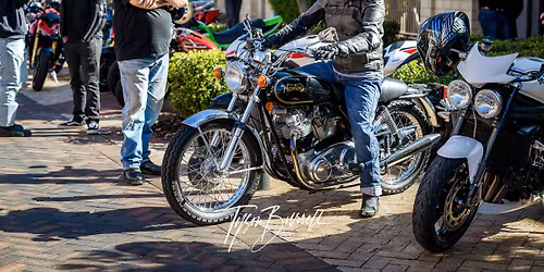 2 Wheels, 1 Love - December (Christmas Edition!!)