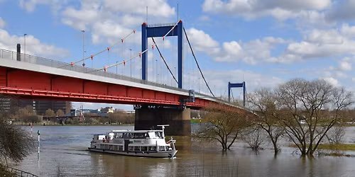 Stahlrebe Ahoi- Wein, Wind und Wellen \u2013 und der Rhein als B\u00fchne
