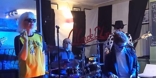 Blonde E Lux live at The Rodney