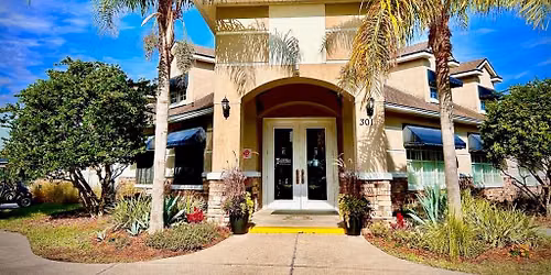 \ud83c\udfb8 LIVE MUSIC SATURDAY at Royal Saint Augustine! \ud83c\udfb8