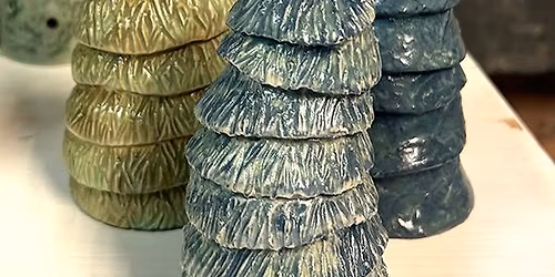 Holly Jolly Pottery at the Pub \/ The Crown, Marcham