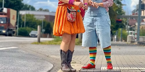 Die Kunst des Clowns* und die f\u00fcnf Elemente - Jahresgruppe 2025\/2026 in K\u00f6ln