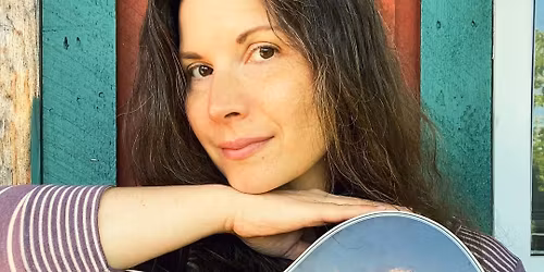 STEPHANIE RICCIARDELLI 