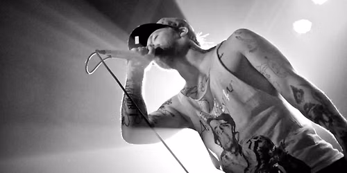 Emarosa with VEAUX