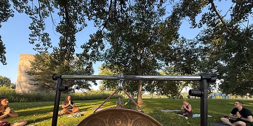 Restorative Yoga & Sound bath