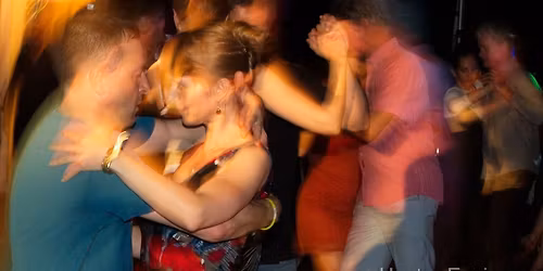 Improvers and beginners classes with practica