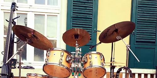 10PAINLESS WAYS in "The CAVE"