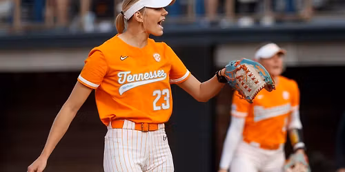 Parking South Carolina Gamecocks at Tennessee Lady Volunteers Softball