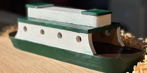 Santa's Workshop - Toy Boats!