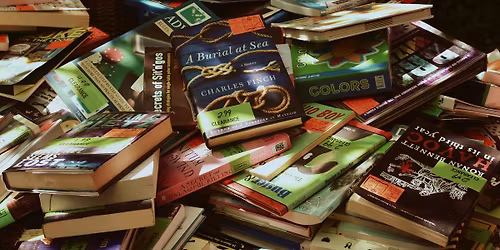 Bogbytte-klub & Bajere hos Bellis