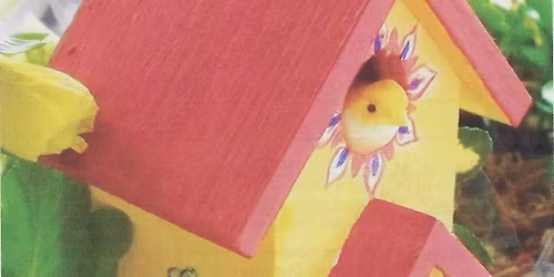 DECORATE A BIRDHOUSE!