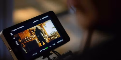 iPad Filmmaking Workshop 12 - 14 years