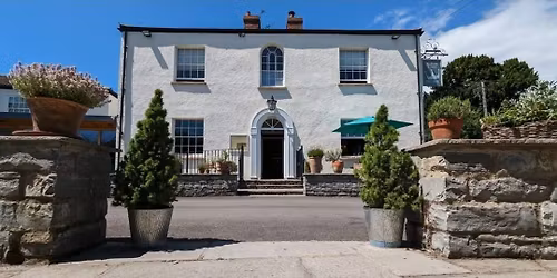 Dancing at the Drayton Crown! 