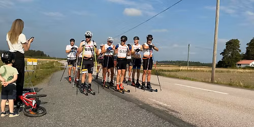 Nyb\u00f6rjarkurs p\u00e5 rullskidor 2026