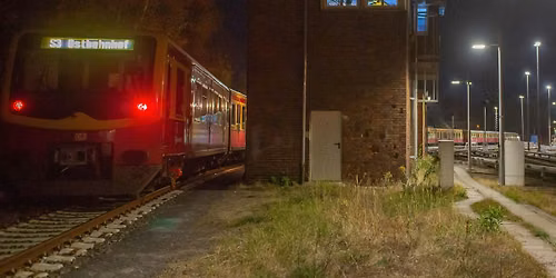 Leere R\u00e4ume, neue M\u00f6glichkeiten: Transformation zwischen Bahnhof und Kultur