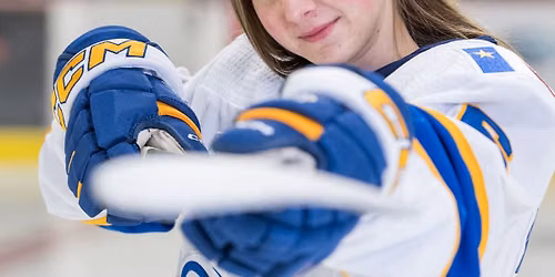 Aigles Bleues Hockey F\u00e9minin vs StFX