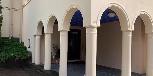 FM Teija Isohaudan luento \u201dAino ja Alvar Aallon tuliaiset maailmalta\u201d ja Joulugl\u00f6git