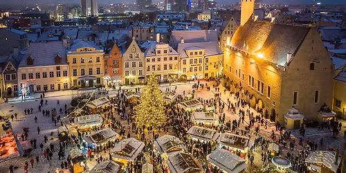 T\u00fara, adventi v\u00e1s\u00e1r \u00e9s kult\u00fara egy hossz\u00fah\u00e9tv\u00e9g\u00e9ben - Var\u00e1zslatos kar\u00e1csonyi utaz\u00e1s Tallinnba